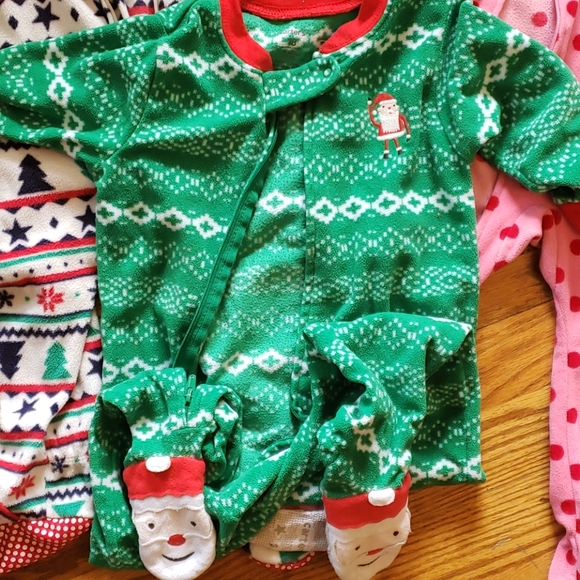 Set of 3 Christmas pajamas - Picture 2 of 4